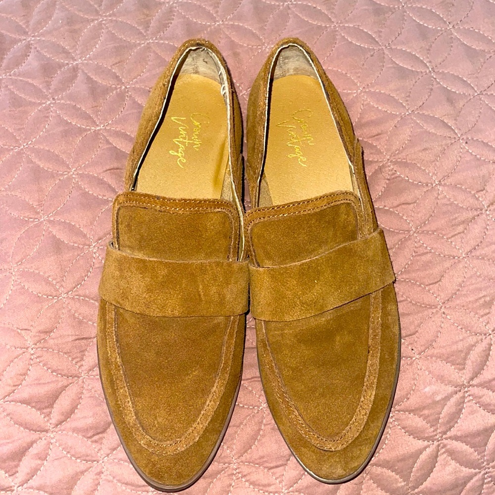 Crown vintage loafers